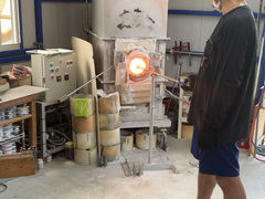 ̗KXH[ ɎqƂ߂ւ̓eʐ^1