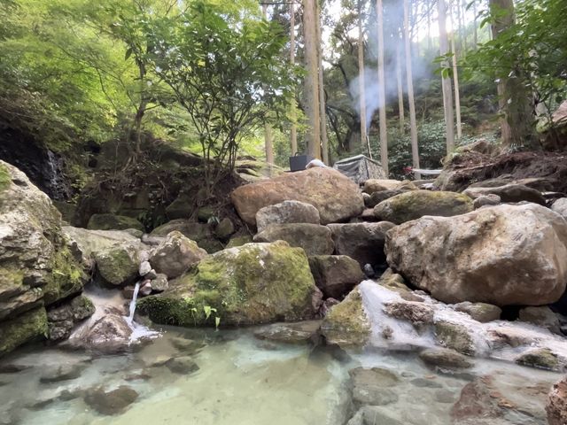 �؁X�Ɉ͂܂�A�����̂����炬�𒮂��Ȃ���A�T�E�i�E�����C�E�ƂƂ̂��ɖv���ł��܂��B_���X�g�n�E�X�@�X�̂����/�A�N�e�B�r�e�B�v���l�b�g�_��