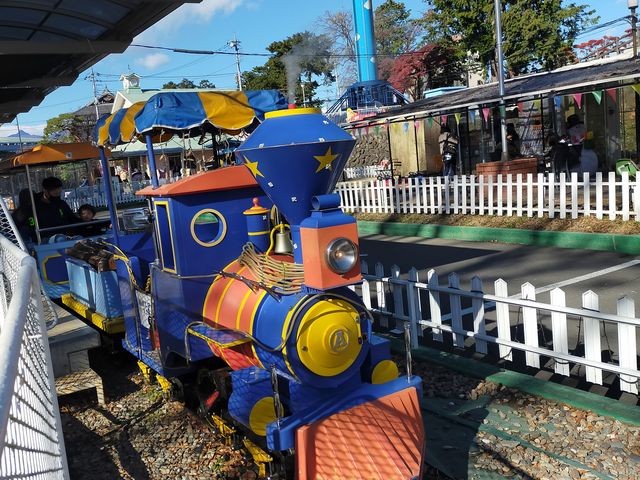 ƒJƒ‰ƒtƒ‹‚È‹@ŠÖŽÔ_‘O‹´‚é‚Ȃς ‚i‘O‹´Žs’†‰›Ž™“¶—V‰€j