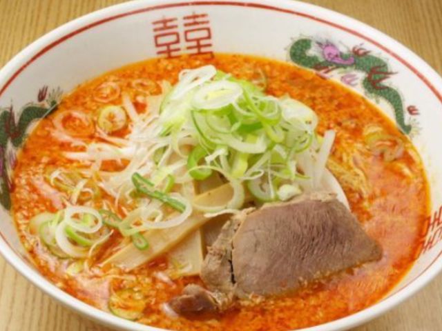 shin̓[߂ ė kZwOX̓eʐ^1