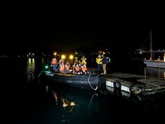 mieeȅucA[ւ̓eʐ^1