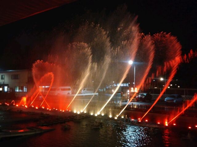 ���y�鑤������A�O(�Ζ�)���猩���������͂������Ă����������B_�����@���y��