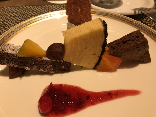 �f�U�[�g_ANA�N���E���v���U�z�e���D�y