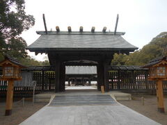 �g�V���[����̋{��_�{�ւ̓��e�ʐ^1