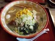 ���B����̑�w���[��������X�̓��e�ʐ^1