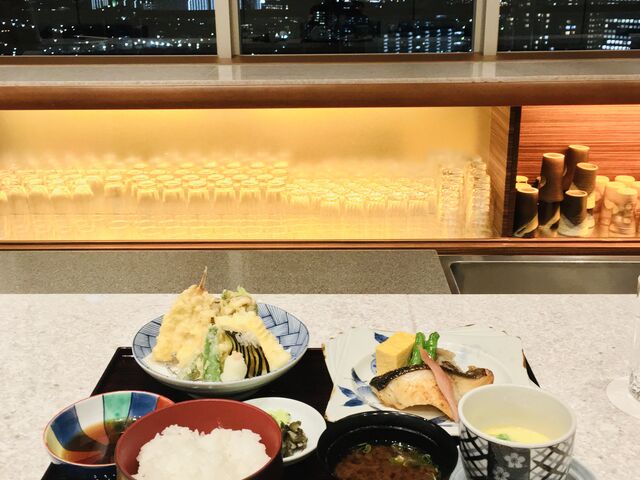 3��ނ̑g�ݍ��킹�̒�����A�V�Ղ�~�����Ă���I�т܂����B_�z�e���G�~�I�������x�C