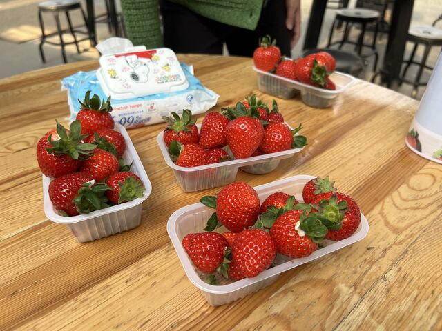 ���܂����D���Ȃ����Ƃ��č����ĐH�ׂ܂����I_�R���R���������t�@�[��