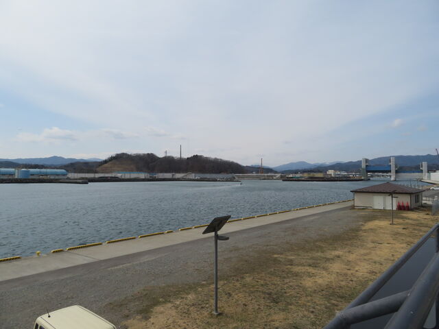 L̓̉w ݂₱ V[gsAȂǂ̓eʐ^3