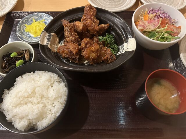 ���H�����͉Ƒ�5�l�ł��������ς��ɂȂ�6,000�~�ł��ނ肪���܂����I�����Z���߂Ŕ������������ł��I_�ɐ��E�D�]����݂����̓�