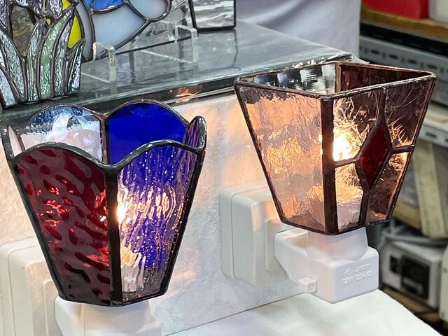 ��������ɂ���ĕ��͋C���Ⴄ�Ƃ�������͓I�I_���C�Y�E���[�N�E�X�e���h�O���X