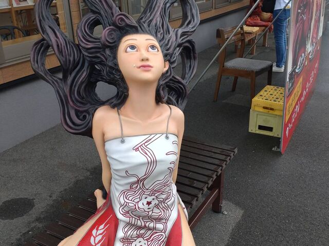 �ŋߗd���x���`�����o�[�ɉ�������A�H�킸���[�B_�Ґ�ό��𗬃Z���^�[