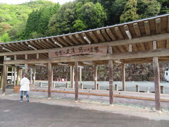 �L������̓��̉w �����u�����̓��v�ւ̓��e�ʐ^1