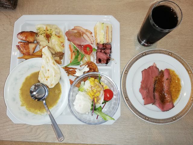 �v���[�g�ɂ��ꂿ�Ⴄ�Ƒ䖳���ł����A���ꂢ�Ȃ������ł��B���E�؁B���[�X�g�r�[�t�Ƃ�������������܂��B_�s�V�e�B���V����