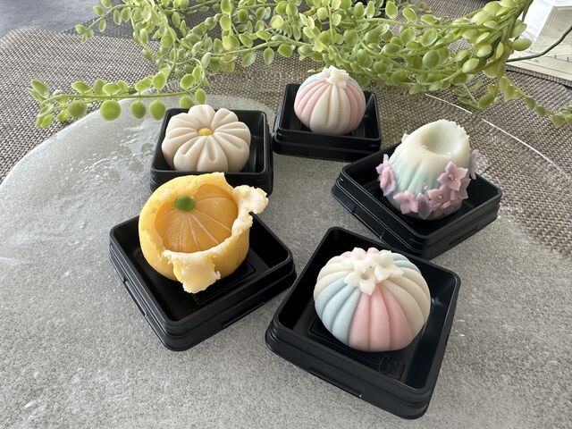 ���������É�����؂�{�b�N�X�B
�������e�ł����l�ɂ���ďo���オ�肪�Ⴄ�̂����͓I�B_���񂽂����؂苳�� RIMA RIMA