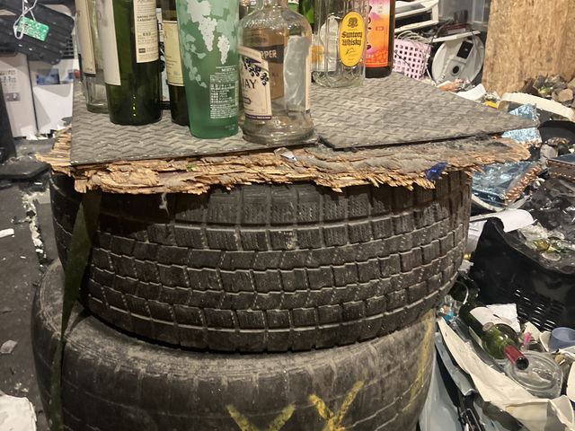 色んな瓶がいっぱい_CRASH BOX(クラッシュボックス)