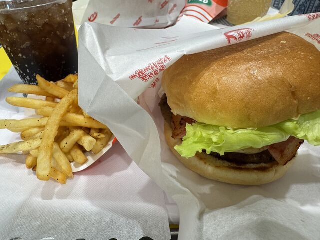 XyVo[K[ƃ|egMAR[MZbg_no[K[VbvqJ