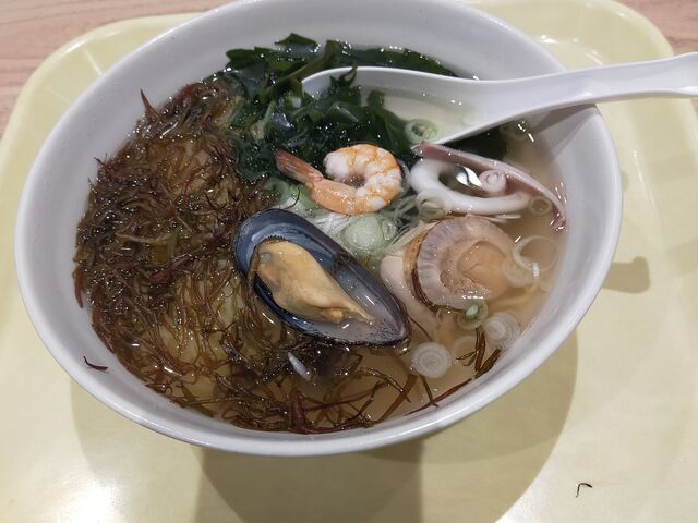 �C�N���[����_���̉w���c����