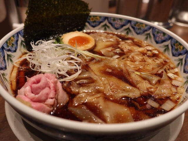 yosshyNOODLE CAFE SAMURAI̓eʐ^2