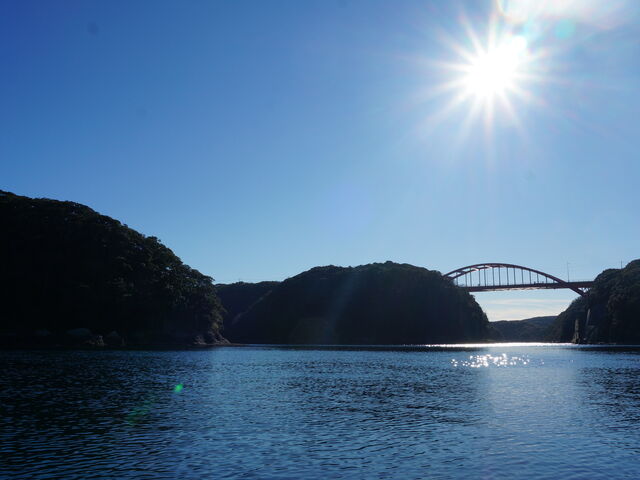 �����i�F�C���O���[�g������̌i�F���ō��������I�I_�C�V�L