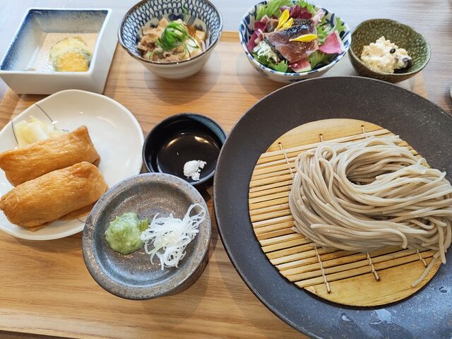 �����烉���`_�v���~�A�z�e��-CABIN PRESIDENT-���