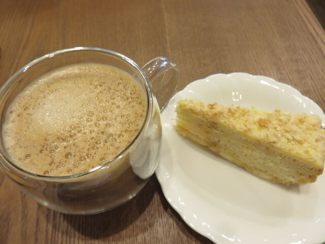 ĂFaina t@Ci̓eʐ^6