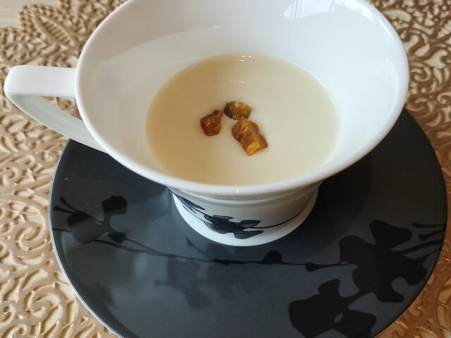 ���܂����̗␻�X�[�v
��������ƔZ���Œ������I_�U����C�r�A�{��