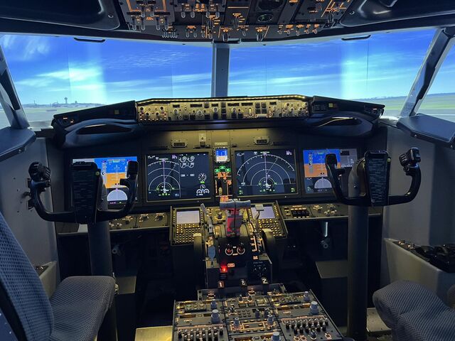 {[CO737łB_LUXURY FLIGHT