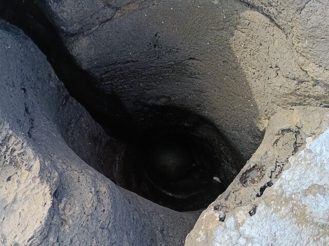 ����3m���Ō��\�[���̂Ŕ`���Ƃ��͒��ӂ��K�v�ł��B_�|�b�g�z�[���i�ʐ��M���j