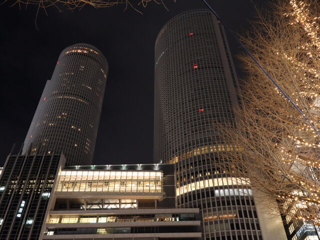 �o�q�̃r���H_JR�Z���g�����^���[�Y