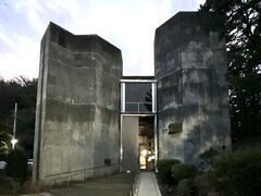 ���Îs�ڑ�����ǋL�O�ق̎ʐ^1