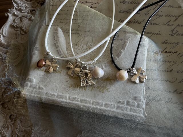 ���Ƒ��Ƃ������̃y���_���g��10�˂̂��a�����v���[���g�ɍ쐬���܂���(*'��'*)_�A�g���G Un-Petit-Coin