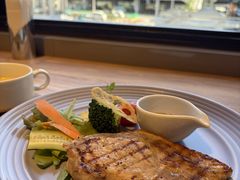 �z�e���O���[�o���r���[�V�� DINING EDIT ECHIGO�̎ʐ^1