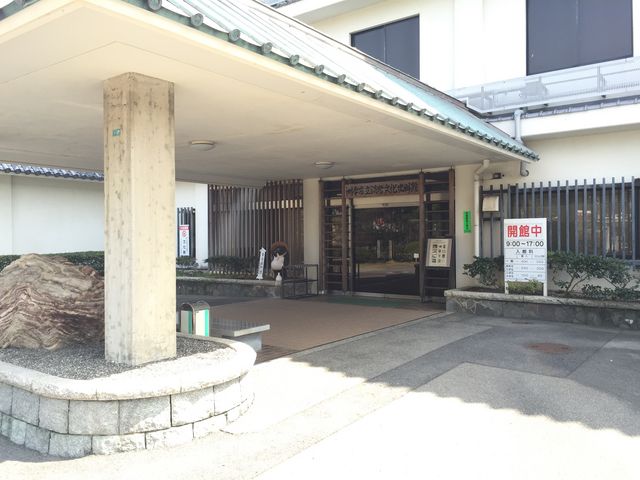 �W�H�����j����