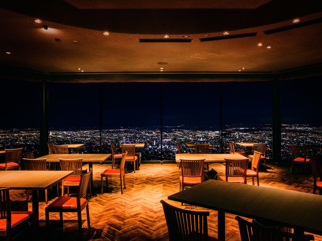 ��i���ς���t�����`���X�g�����w�U�E�W���G���Y�x_������R���[�v�E�F�C