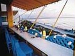 レストラン ふぁぶ 沖縄市 コザ 北谷 宜野湾 ステーキ ハンバーグ カレー じゃらんnet
