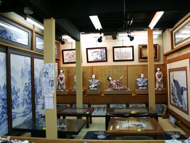 �L�c�Ă̌܉��~�̊�_�L�c�Ẵf�p�[�g�i���یZ���Г��j�q�E�G��q