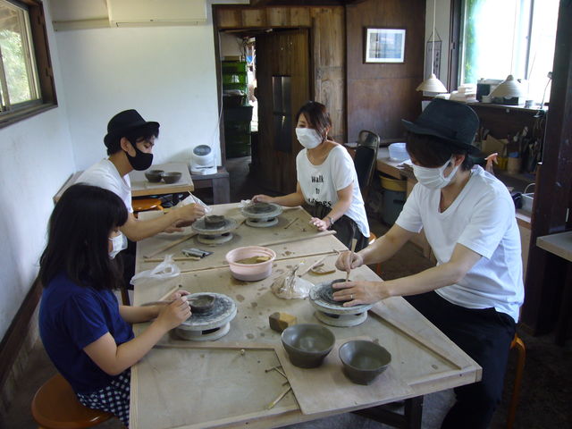 ���l������A�Ƒ��̊y�����ЂƎ��B_�R���ā@�Ȃ������[