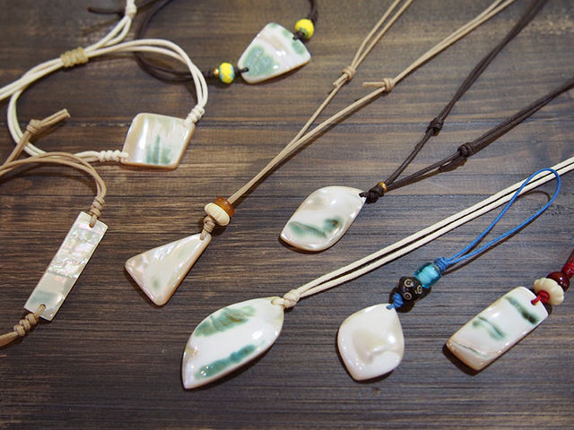 �u���X���b�g�^�A���N���b�g�A�l�b�N���X�A�X�g���b�v�i���t�j�����܂�_�Ɠ�����H�|�@���