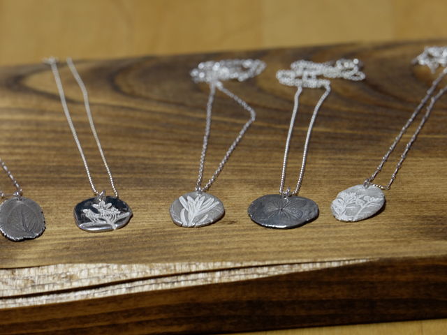 ���R�̑f�ނ��g�����f�G�ȃy���_���g_�������������@�����������@������