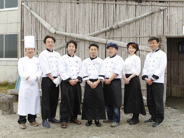 r_���u������@������