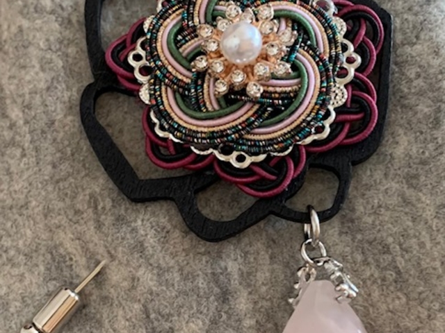 �܌`��@�A�����J���`���[��y��