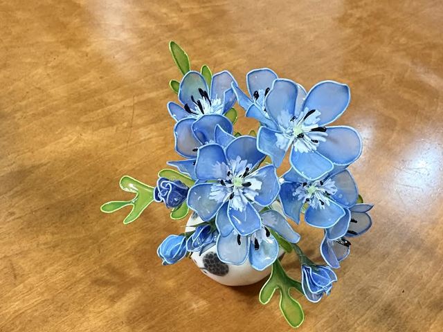 �A�����J���t�����[�����n�[�g�I�u�t�����[