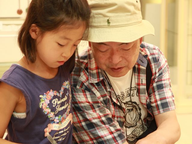 �y�̌��̂��q�l�z�����Ȃ��q�l���̌��\�ł�_�c���Ɏq�H�[