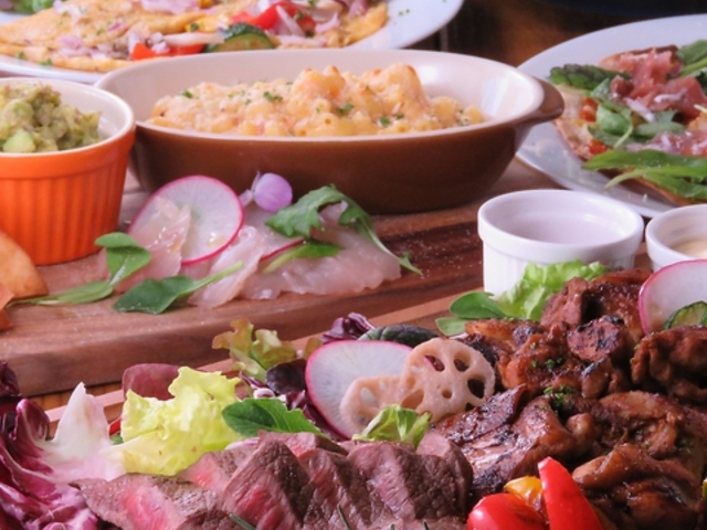 ABj ekimae 222Ԓn bistro bar avignon̎ʐ^1