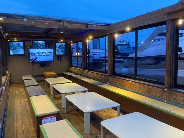 �ݐ؂�N���[�Y�̃��C�A�E�g
15�`18���܂ł����K�Ȑl���ł��B
_���ό��iYumemizuki)