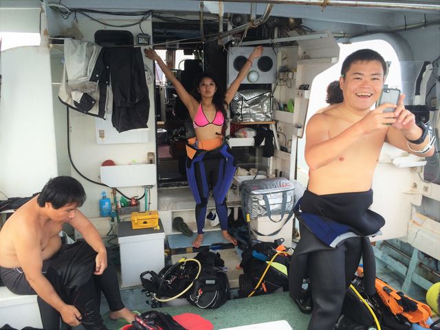 ���ɓ��̈��Ǘ��̓g�r�G�C�p���_�C�X_DIVING�@SHOP�@SEVEN7