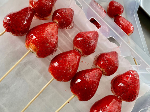 ��悢�P�₠�܂�񓙂̂��������߁B
�z���ȏ�̂��������ł��B
�`�����m�C�L�b�`���ɂĔ̔��B_�|���|���R�X�g���x���[(Pon Pon YAMA Strawberry)