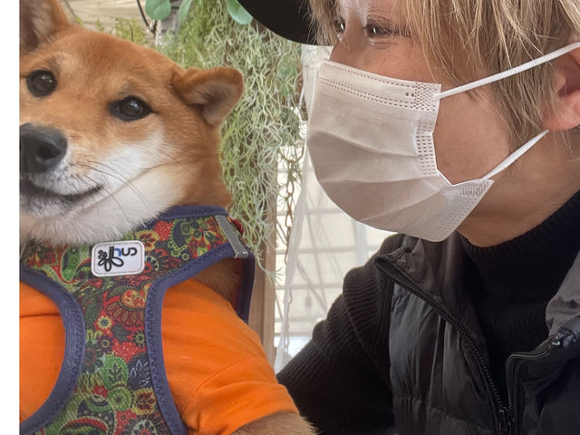 �n�E�X���̃J�t�F�X�y�[�X�i���������G���A�ɂ͓���܂���j�ɂ̓y�b�g�����ꏏ�ɁI_�|���|���R�X�g���x���[(Pon Pon YAMA Strawberry)