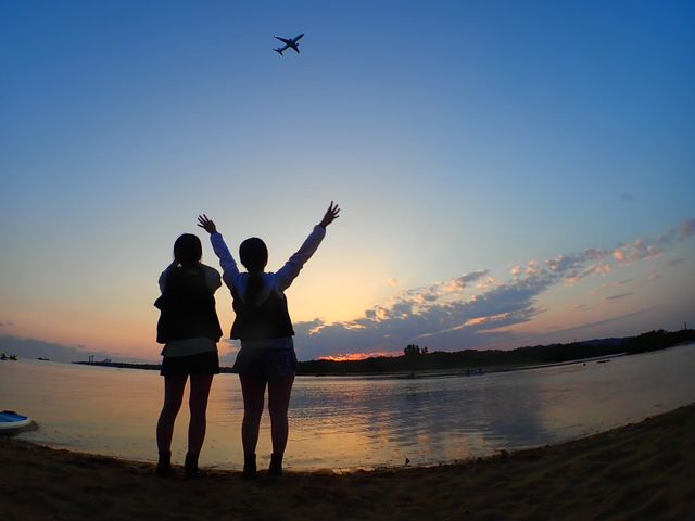 �[�����o�b�N�ɋL�O�B�e�I_�Ί_�� ADVENTURE PiPi