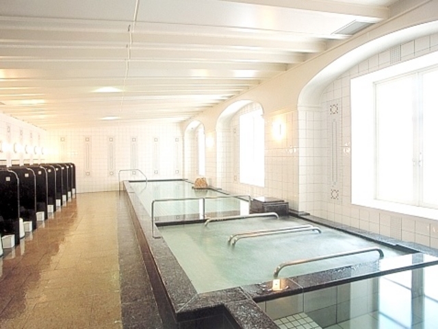 17階　スカイスパ「サラ・テレナ」で温泉入浴_ホテルモントレ仙台